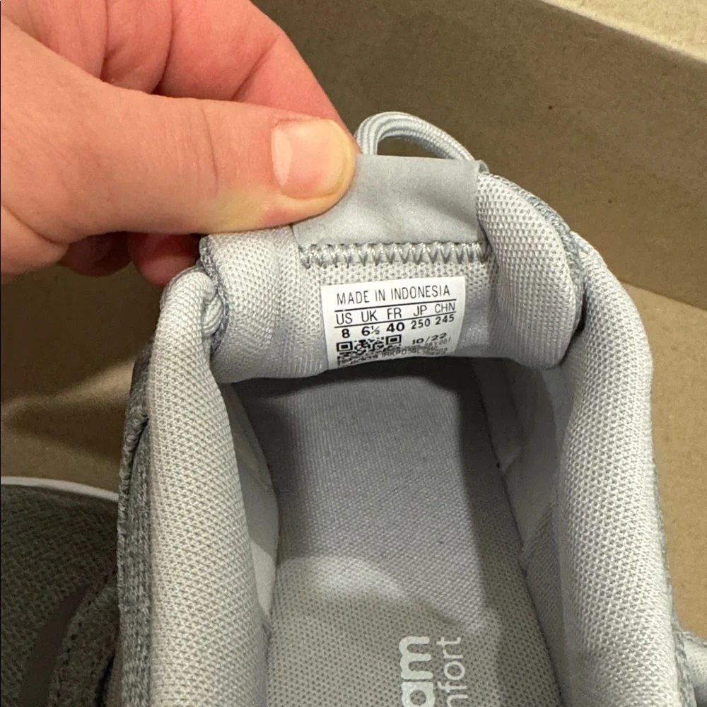 adidas Women's Grey Mesh Lightweight Trainers with White Stripes - Picture 5 of 5